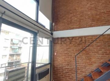 Departamento · 56m² · 2 Ambientes · Departamento en Caballito - 2 Ambientes en Duplex Hermoso - Oportunidad