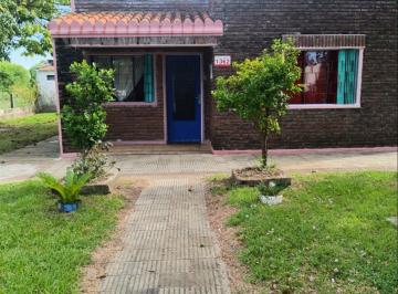 Casa · 500m² · 4 Ambientes · Alquiler de Casa 3 Dorm. Amueblada