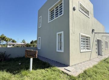 Casa · 92m² · 2 Ambientes · 2 Cocheras · Casa en Venta Mar del Sud Dos Ambientes