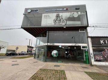 Local comercial · 630m² · Alquiler Local/salón Comercial Bv. Roca y Galvez