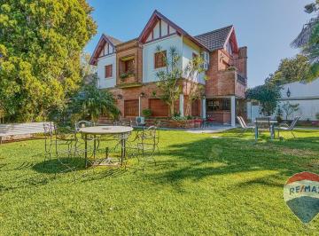 Casa · 289m² · 6 Ambientes · 3 Cocheras · Imperdible Casa 6 Ambientes Gran Jardin + Pileta