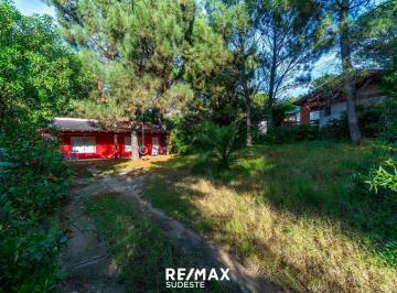 Casa · 80m² · 3 Ambientes · 1 Cochera · Oportunidad Dos Deptos en Las Dunas