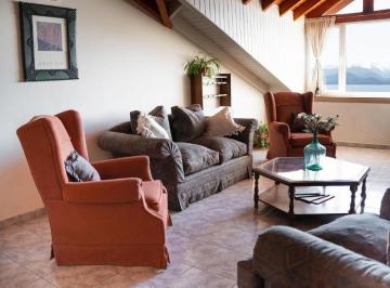 Departamento · 113m² · 4 Ambientes · 2 Cocheras · Departamento en Venta - 3 Dorm. 2 Baños - Cochera - 113 m² - Bariloche
