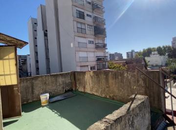 PH · 80m² · 5 Ambientes · PH - Santos Lugares