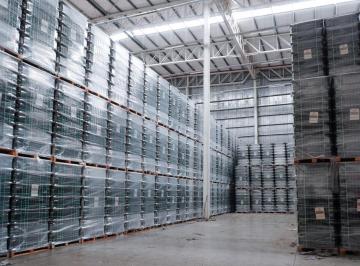 Depósito · 4900m² · José María Rosa 3509 Bis - Nave 4900 m²