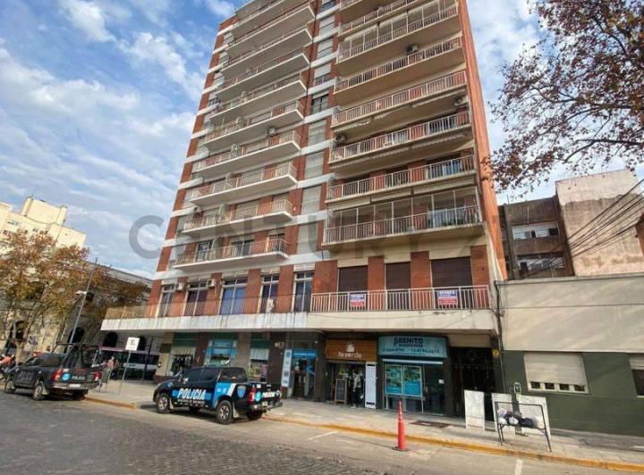 Departamento · 184m² · 8 Ambientes