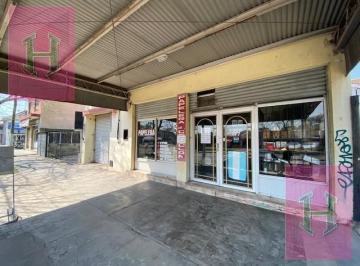 Local comercial · 210m² · Venta - Local Doble Sobre Av Fair - Monte Grande
