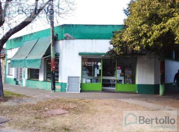 Casa · 120m² · 2 Dormitorios · Venta - Casa 2 Dorm. y Local Esquina - Montevideo 6099 - Belgrano - Rosario