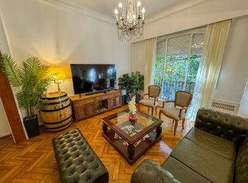 Departamento de 5 ambientes, Recoleta · Amplio Departamento Estilo Frances en Recoleta