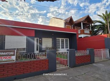 Casa · 104m² · 3 Ambientes · 1 Cochera · Casa en Berazategui