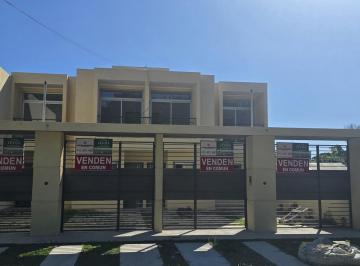 Departamento · 42m² · 3 Ambientes · 1 Cochera · Dúplex en