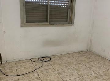 Departamento de 4 ambientes, Lomas de Zamora · Dpto 4 Ambientes en Excelente Ubicación