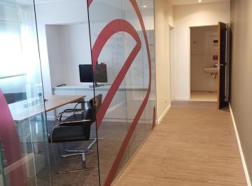 Oficina comercial · 550m² · 5 Ambientes · 4 Cocheras · Excelente Oficina en Torre 550 m², Instalada P/entrar, Piso Técnico, Cocheras, Seguridad 24hs
