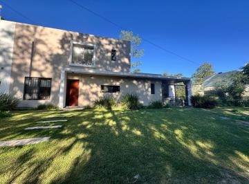 Casa · 230m² · 4 Ambientes · 2 Cocheras · Oportunidad Venta Casa 3 Dormitorio Villa Rivera Indarte