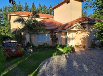 Casa de 5 ambientes, Berazategui · Casa en Venta - Barrio Cerrado Las Acacias de Hudson