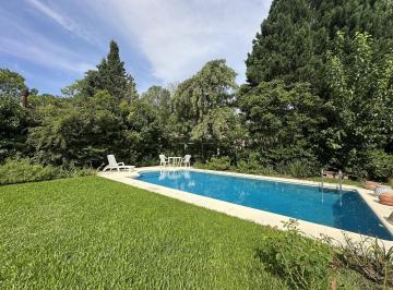 Casa · 200m² · 4 Ambientes · Casa en Venta - 4 Ambientes - Mayling Cc