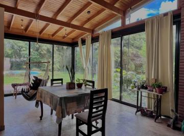 Casa · 200m² · 4 Ambientes · 2 Cocheras · Casa en Venta en La Plata