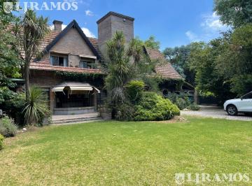 Casa · 590m² · 7 Ambientes · 4 Cocheras · Casa en Venta en Los Ñanduces - Maschwitz - Pg
