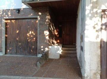 CAF-CAF-39_2 · Dpto 4 Ambientes Luminoso en Banfield - Venta