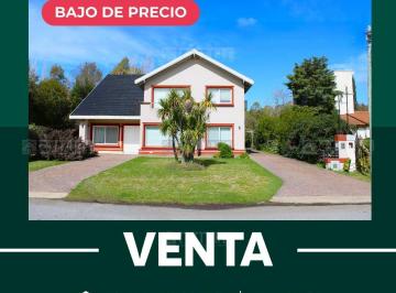 Casa · 300m² · 5 Ambientes · 2 Cocheras · Impecable Casa Barbie en La Martona, Cañuelas