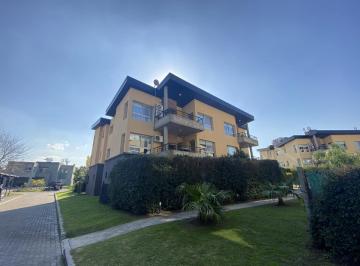 Departamento · 75m² · 3 Ambientes · 1 Cochera · Departamento - Fincas de Iraola II