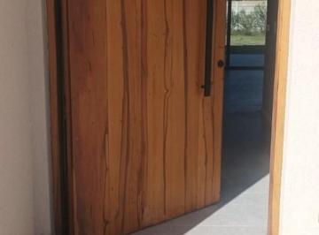 Casa · 225m² · 5 Ambientes · 2 Cocheras · Casa en Venta en San Matias, Escobar, G. B. a. Zona Norte