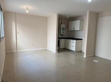 Departamento de 4 ambientes, Córdoba · Frente Al Parque de Las Tejas - Hermoso Depto de 1 Dormitorio Sin Balcón