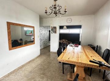 Casa · 80m² · 3 Ambientes · Casa en Venta - 2 Dorm. 1 Baño - 300 m² - La Plata