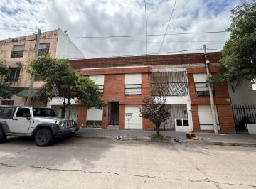 Departamento de 3 ambientes, Córdoba · General Paz Juniors ★★ Alquilo ★★ 2 Dorm. en Planta Alta