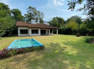 Casa · 14m² · 3 Dormitorios · 1 Cochera · Casa en Parque Natura