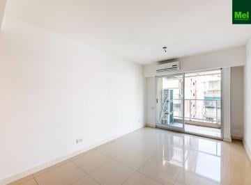 Departamento · 50m² · 3 Ambientes · 1 Cochera · Excelente 3 Amb. Al Frente + Cochera + Baulera