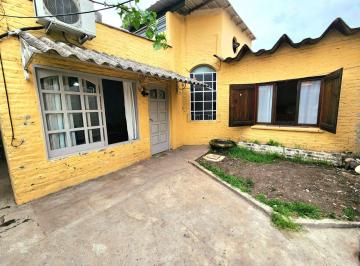 PH de 3 ambientes, Ituzaingó · Casa PH Ubicado en Ituzaingó Norte