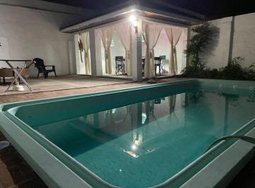 Departamento · 240m² · 4 Ambientes · 4 Cocheras · Casa Venta 3 Dorm. Venta - Cocheras - Pilar