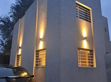 PH · 115m² · 4 Ambientes · 1 Cochera · PH en Venta - 2 Dorm. 2 Baños - 171 m² - Alto Camet, Mar del Plata