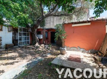 PH · 88m² · 3 Ambientes · PH en Venta - 2 Dorm. 1 Baño - 320 m² - Villa Real