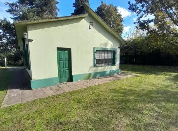 Quinta vacacional · 52m² · 2 Dormitorios · 1 Cochera · Venta Casa Quinta, Marcos Paz, Apto Credito