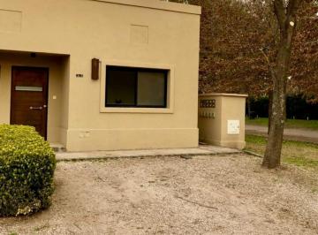 Departamento · 50m² · 2 Ambientes · 1 Cochera · Departamento en Venta - 1 Dormitorio 1 Baño - 90 m² - Casas del Alto, Pilar