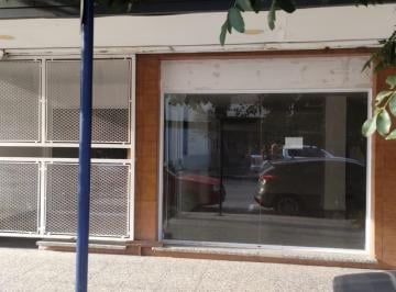 Local comercial · 300m² · 7 Ambientes · Local en Venta