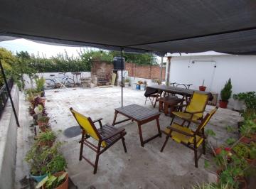 Casa de 6 ambientes, Córdoba · Oportunidad General Bustos!