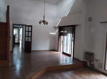 Quinta vacacional · 200m² · 4 Ambientes · Casa Quinta en Alquiler en Villa Morra, Pilar, G. B. a. Zona Norte