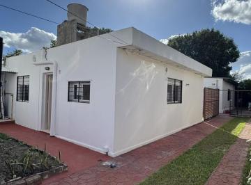 PH · 50m² · 3 Ambientes · 1 Cochera · PH en Remedios de Escalada