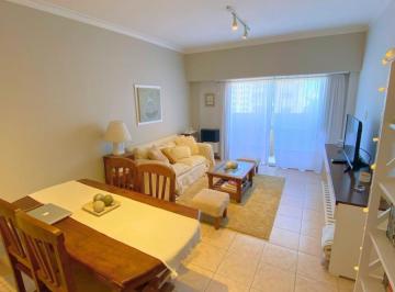 Departamento · 65m² · 3 Ambientes · Alquiler 24 Meses - Departamento 3 Ambientes Reciclado - La Perla