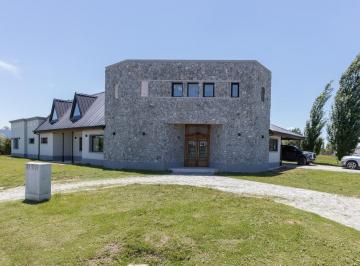 Casa · 280m² · 4 Ambientes · 2 Cocheras · Venta de Casa en Lagos de San Eliseo Canning