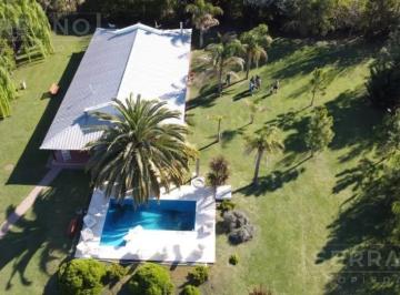Casa · 242m² · 5 Ambientes · Venta Hermosa Casa de Campo. San Andrés de Giles