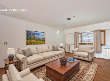 Casa de 8 ambientes, Ciudad de Mendoza · Casa 7 Dorm en El Centro