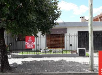 Casa de 8 ambientes, Córdoba · Venta Bº 1 Mayo Mario Bravo 1725 Casa 3 Dor y Gje