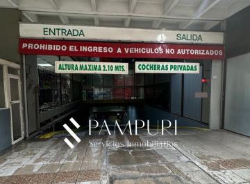 Garage , San Cristobal · Venta Excelente Cochera Fija en Galería Jardín