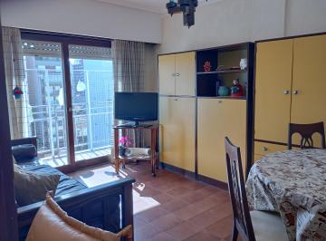 Departamento de 3 ambientes, Miramar · Venta Departamento de Tres Ambientes Miramar