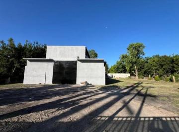Depósito · 470m² · 5 Ambientes · Depósito en Venta - Galpón - Oficina - 4.200 m² - La Plata