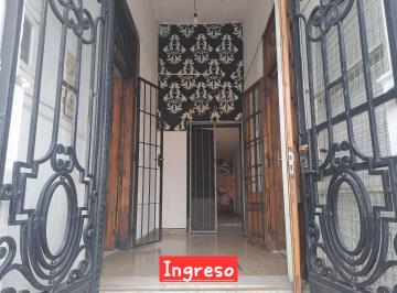 Local comercial de 8 ambientes, Córdoba · Local Gde. Barrio San Vicente (San Jeronimo 2591, Casi Sgto. Cabral)